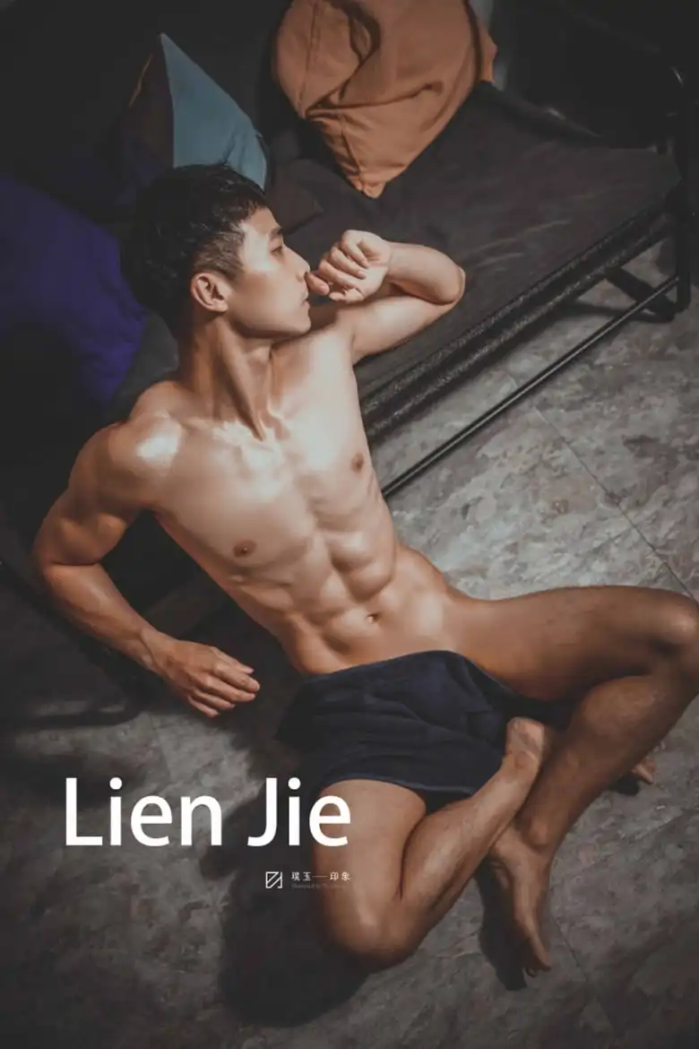 璞玉印象 PHOTO NO.16 游泳教练-LIEN JIE | 写真